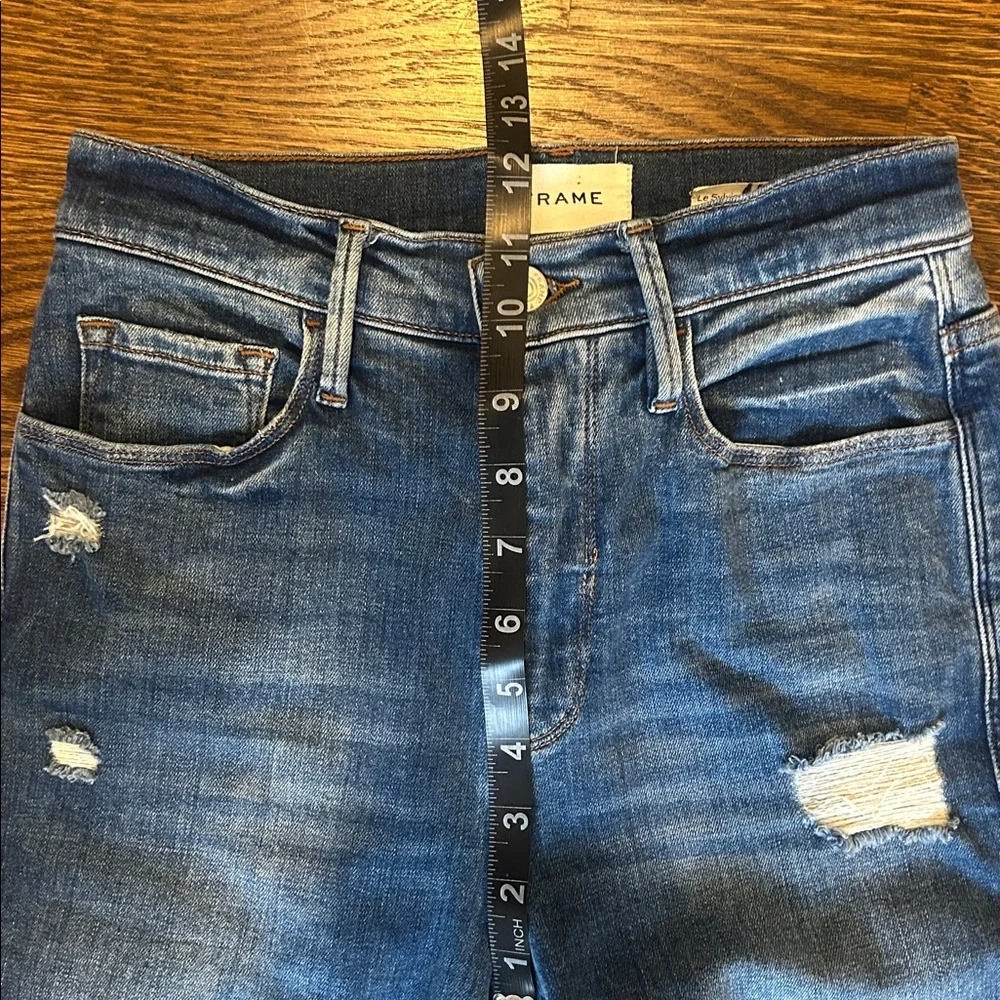 Frame Le sylvie slender straight-leg Jeans size 26 distressed
